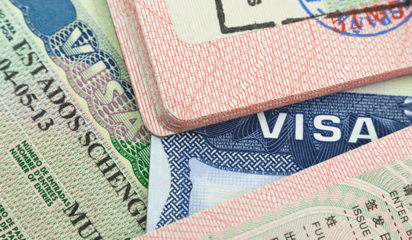 Qu'est-ce que le visa J-1 ?
